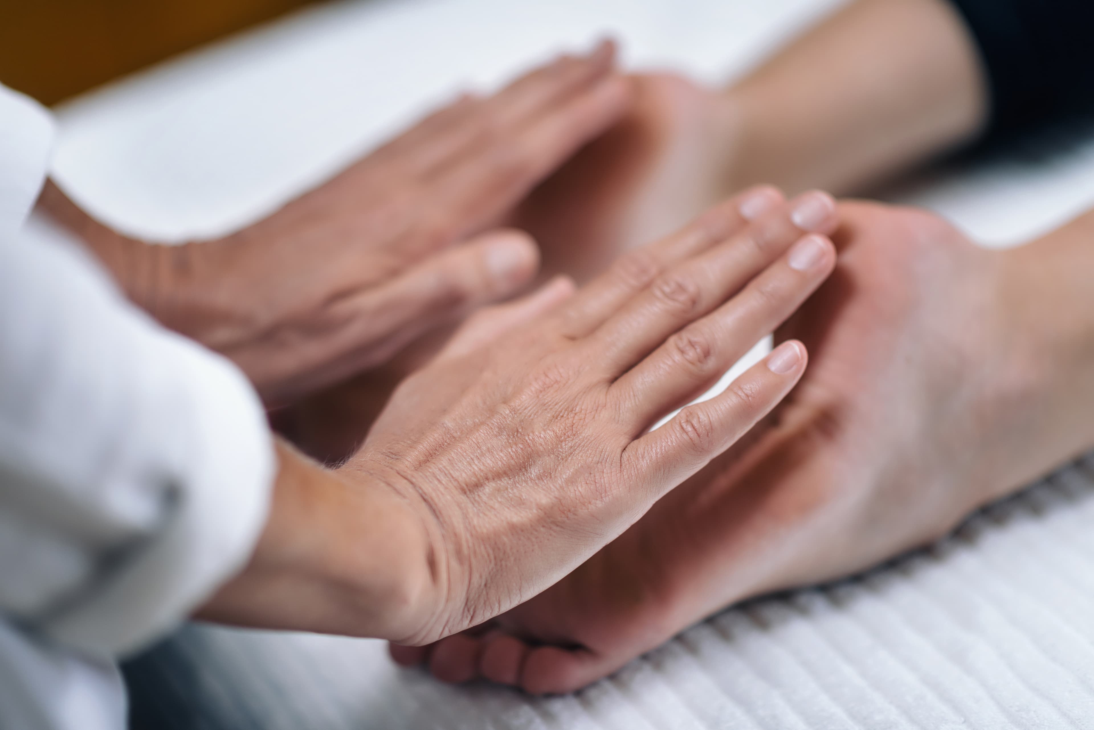 Distance Reiki healing session
